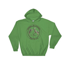 HOOKNLEAD.com offers men and woman a hoodie pullover for outdoors man that hunt fish in realtree print